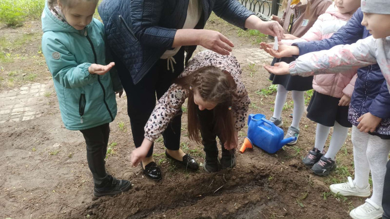 Месячник весеннего благоустройства города.